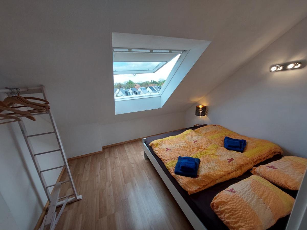 Apartment Fewo, 55 Qm, Voll Ausgestattet, Mit Sued-loggia, Naehe Voelkerschlachtdenkmal Leipzig