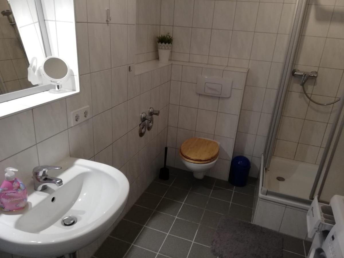 Fewo, 55 Qm, Voll Ausgestattet, Mit Sued-loggia, Naehe Voelkerschlachtdenkmal Apartment *